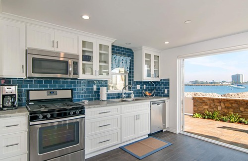 South Mission Beach Apartment | #2762 - Waterfront, luxurious with big patio and breathtaking views