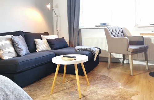 Bargteheide Apartment | 28m² apartment for 1-2 people, modern and stylishly furnished