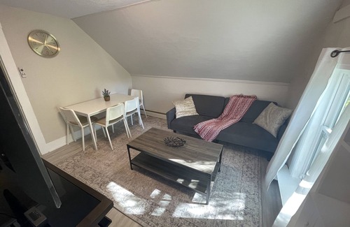 Ipswich Apartment | 2b apt loft Downtown Ipswich