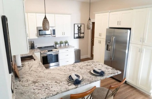 Castle Rock House | 2Bdrm Cozy and Comfortable Castle Rock Gem