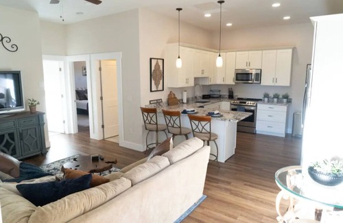 Castle Rock House | 2Bdrm Cozy and Comfortable Castle Rock Gem