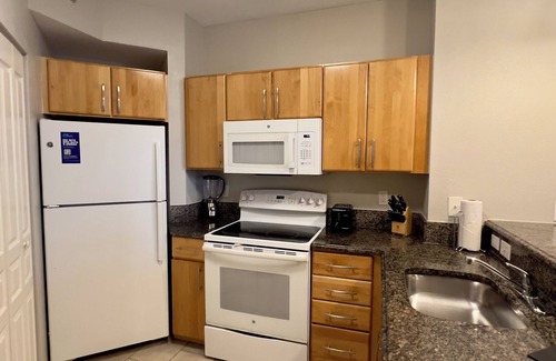 Ash Resort | 2bdrm deluxe Ocean Boulevard Wyndham tower 4! Great location in N Myrtle!