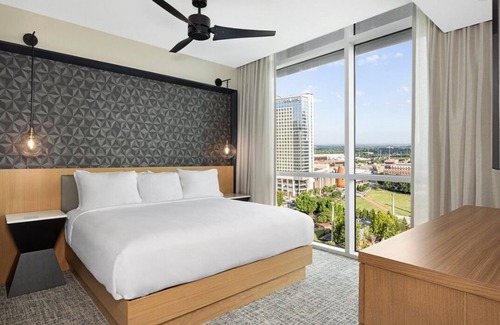 Downtown Atlanta Resort | 2Bed/2Bath Gorgeous New Resort in Downtown Atlanta!