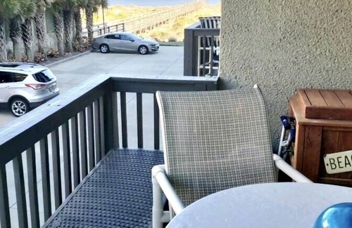 Fernandina Beach Condo | 2Br/2Ba Beachfront Condo Sleeps 6. Great Balcony Views! New Flooring!