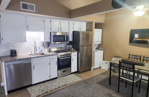 Table Rock Condo | 2BR Cozy Condo ~ Centrally Located (FC27-6)