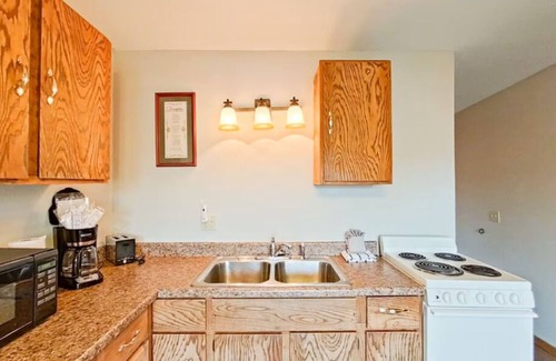 Indian Point Cabin | 2BR Duplex Cabin w/Pool + Swim & Boat dock