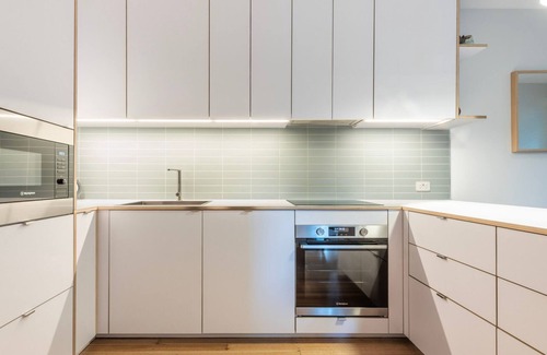 Elsternwick House | 2BR Elsternwick Escape with Courtyard