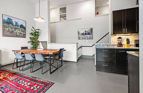 Chinatown Apartment | 2BR Loft unit in Boston Southend 1633