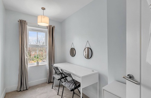 Norwich House | 2BR Victorian Home |6 Mins Drive To Norwich Castle