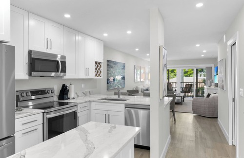 Marco Island Condo | 2BR Zen Retreat — Steps from Marco’s Sugar White Sand & JW Marriott Spa