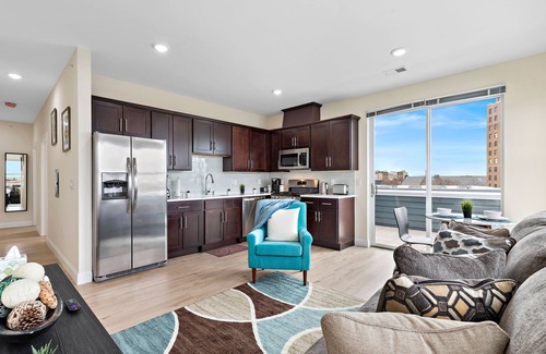 Newark Apartment | 2BR★Penthouse★Hidden Gem💎*Skyline view*EWR