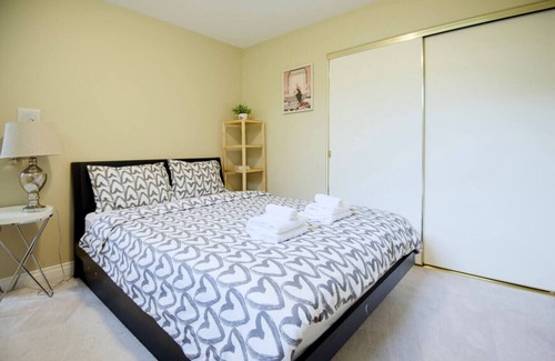 Arbutus Ridge Condo | 2BRs Guest Suite in Van West