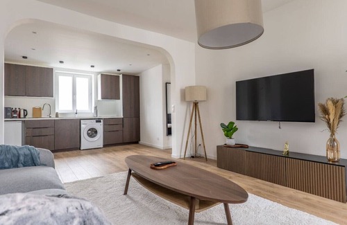 Adamville Apartment | 2D - Renovated apartment ~ Saint-Maur-des-Fossés