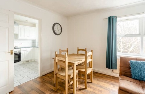 Coventry Apartment | 2nd Floor Flat. Families/Contractors NEC