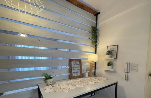 Lomas de Zamora Apartment | 2nd floor in Lomas divine warm with balcony!