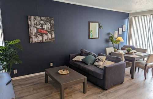 Nassau Bay Apartment | 2nd Level with Large Balcony & King bed next to NASA