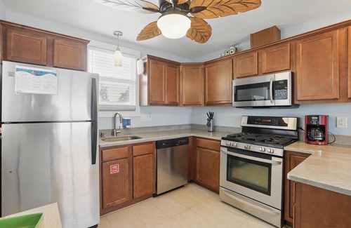 Cocoa Beach Apartment | 2nd Story, 2Bed/1Bath, Fully Remodeled, Private Balcony with Ocean Views