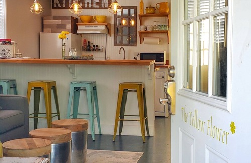 Downtown House | 2nd Street Retreat: Cozy Garden Apartment - So Close You Can Walk/Bike the Town