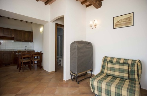 Rio Marina Apartment | 2room 4 in Residence La Scogliera on the East Coast, near the beach of Cala Seregola