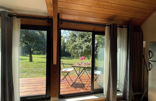 Orphin House | 3/4 person gite on the edge of a forest Natural area 45 minutes from Paris