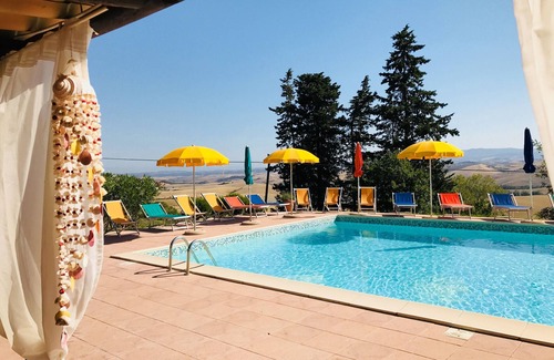 Montecatini Val di Cecina Apartment | 3 APARTMENTS in country house FONTEMIGLIARI Montecatini vd Cecina, TUSCANY