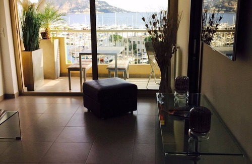 Beaulieu-sur-Mer Apartment | 3* apartment in Beaulieu-sur-mer with sea, mountain and marina views