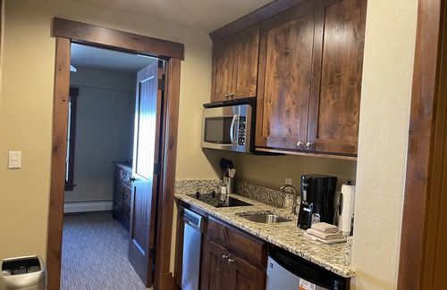 Breckenridge Resort | 3 Bd; master & 2 suites. Independence Superchair and Gondola in Its Backyard!