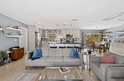 Racquet Club South House | 3 BDR Desert Oasis in the Heart of Palm Springs!