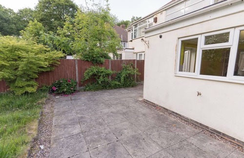 Olton House | 3 Bed 3 Bath - NEC, JLR, Airport, Solihull Hospital.