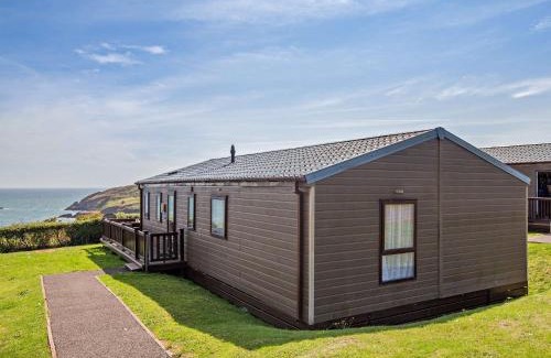 Brixham House | 3 Bed in Brixham BX012