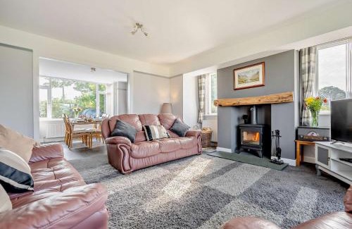 Keswick House | 3 Bed in Keswick 93202