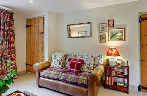 Shaftesbury House | 3 Bed in Shaftesbury 92395