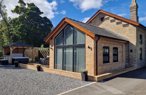 Eastgate House | 3 Bed in Stanhope 89607