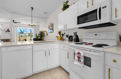 Cumbrian Lakes House | 3 Bedroom/2.5 Bathroom/Fiesta Key (4728HH)
