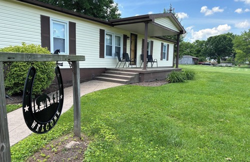 Frankfort House | 3 Bedroom 2 Bath home located on farm land/private but only 2 minutes from town.