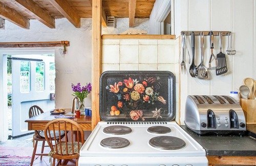 Helford Passage Cottage | 3 bedroom accommodation in The Lizard, near Falmouth