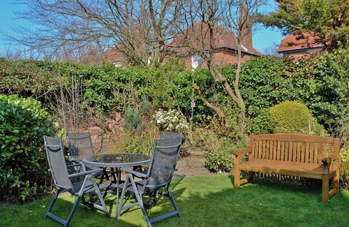 Lytham St. Anne's Cottage | 3 bedroom accommodation in Fairhaven, near St Anne&rsquo;s