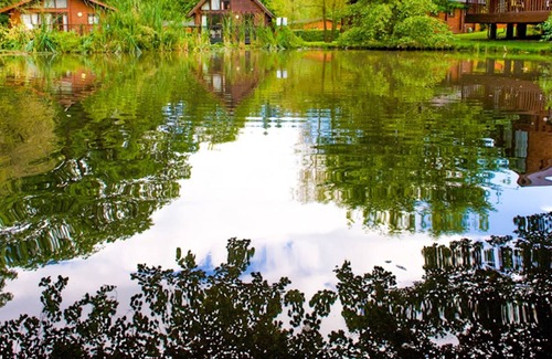 Lydney Cabin | 3 bedroom accommodation in Forest of Dean