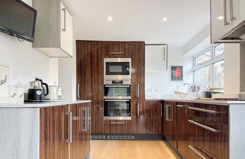 Kelstedge Cottage | 3 bedroom accommodation in Ashover, near Matlock.