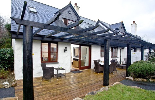 St Wenn Ski Chalet | 3 bedroom accommodation in Wadebridge