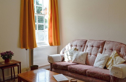 Skelmorlie Cottage | 3 bedroom accommodation in Skelmorlie, near Largs
