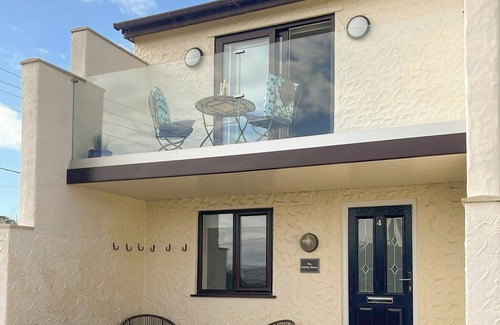 Benllech Cottage | 3 bedroom accommodation in Benllech