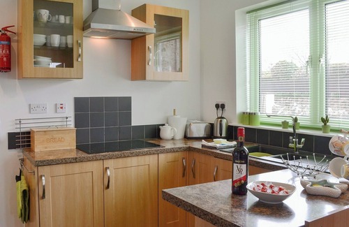 North Sunderland Cottage | 3 bedroom accommodation in Seahouses, near Alnwick
