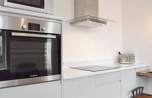 Trimsaran Cottage | 3 bedroom accommodation in Trimsaran, near Kidwelly