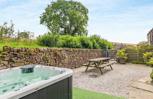 Longnor Cottage | 3 bedroom accommodation in Wetton, Ashbourne
