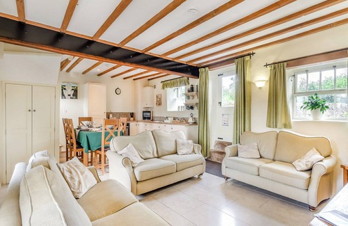 Longnor Cottage | 3 bedroom accommodation in Wetton, Ashbourne