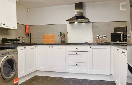 Matlock Cottage | 3 bedroom accommodation in Matlock
