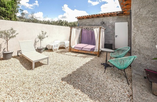 Cucuron House | 3 bedroom accommodation in Cucuron