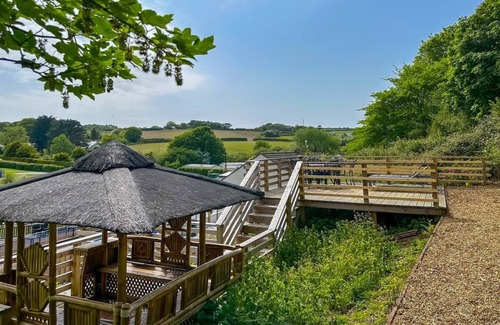 Leedstown Ski Chalet | 3 bedroom accommodation in Hayle