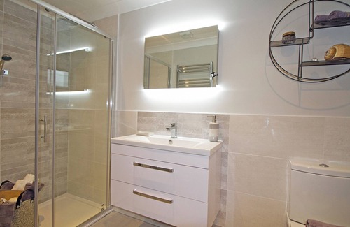 Penally Ski Chalet | 3 bedroom accommodation in Tenby